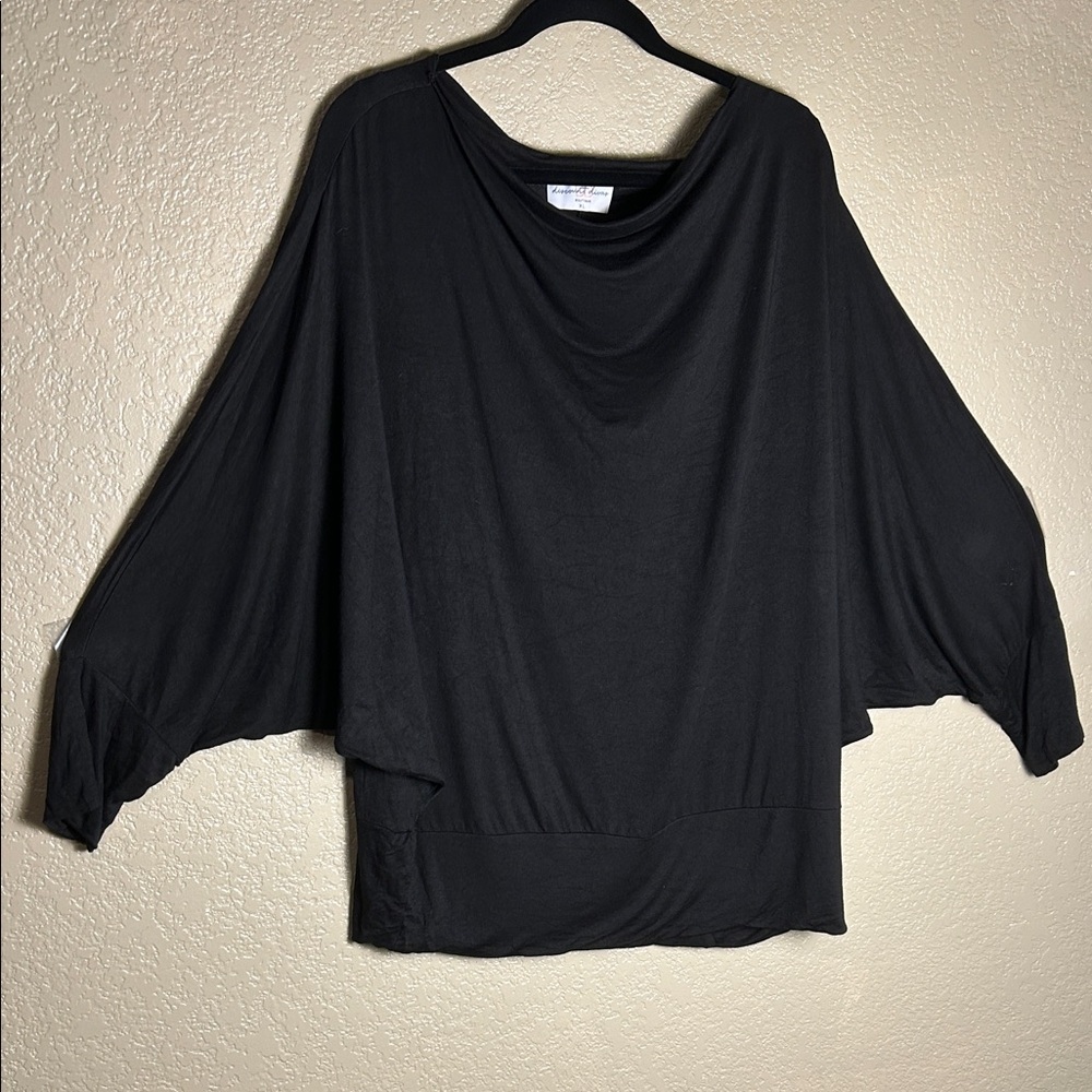 Elegant Black Long Sleeve Top